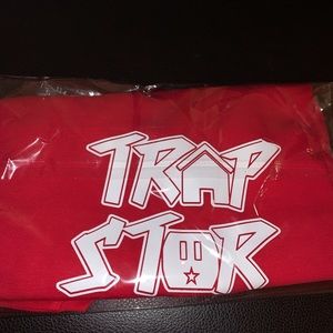 Red and white TRAPSTAR tee